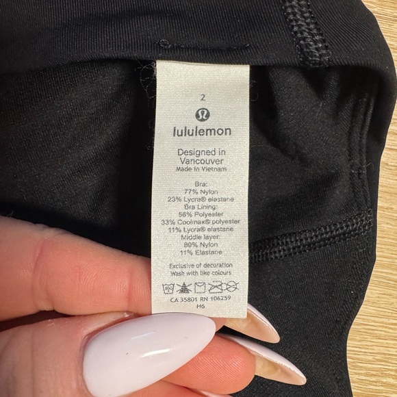 Lululemon Energy Bra Size 2 - Picture 5 of 5